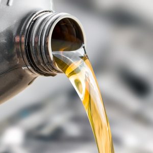 What Motor Oil Should I Use For My Car? | Stroebel Automotive Saginaw